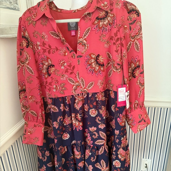 Vince Camuto New with Tags Gorgeous Dress - Picture 1 of 12